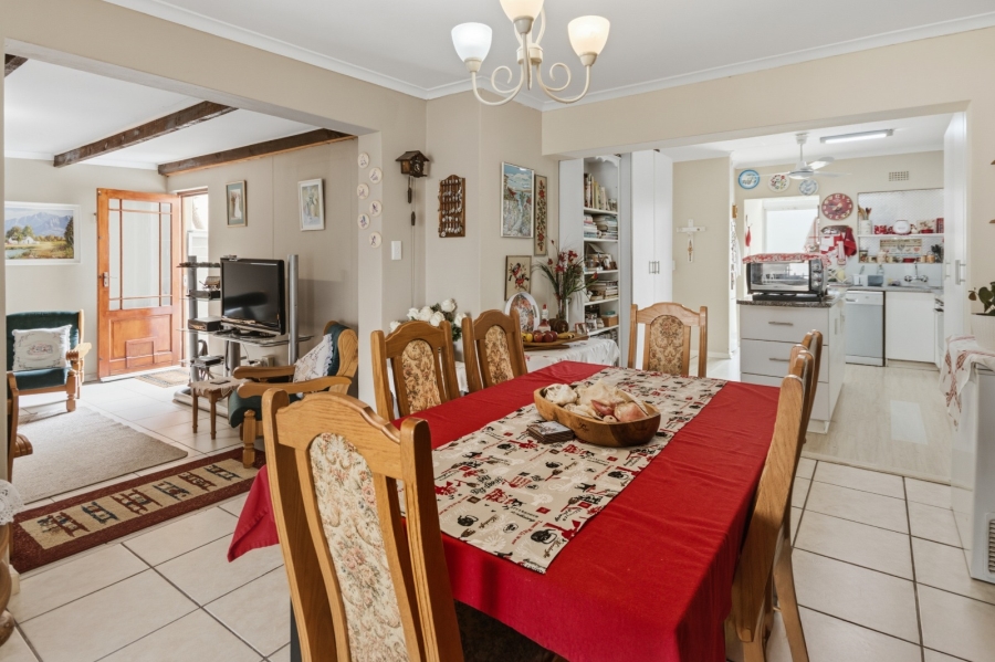 3 Bedroom Property for Sale in Whispering Pines Western Cape
